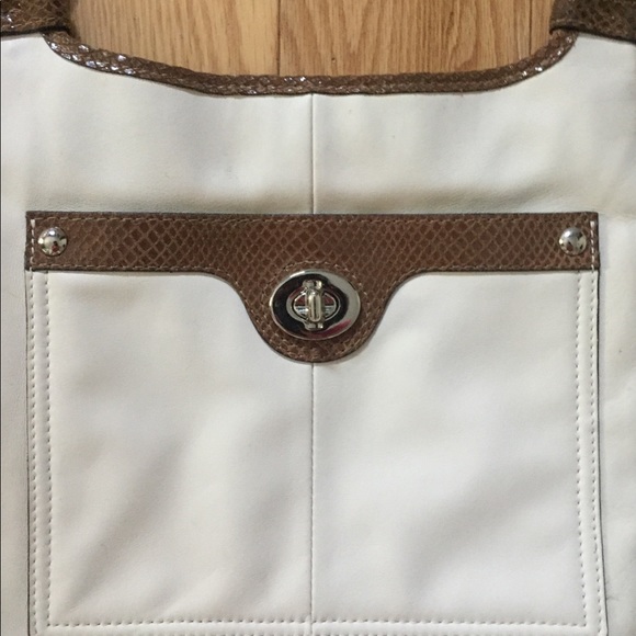 NWOT Coach Leather Crossbody Bag - Picture 2 of 4